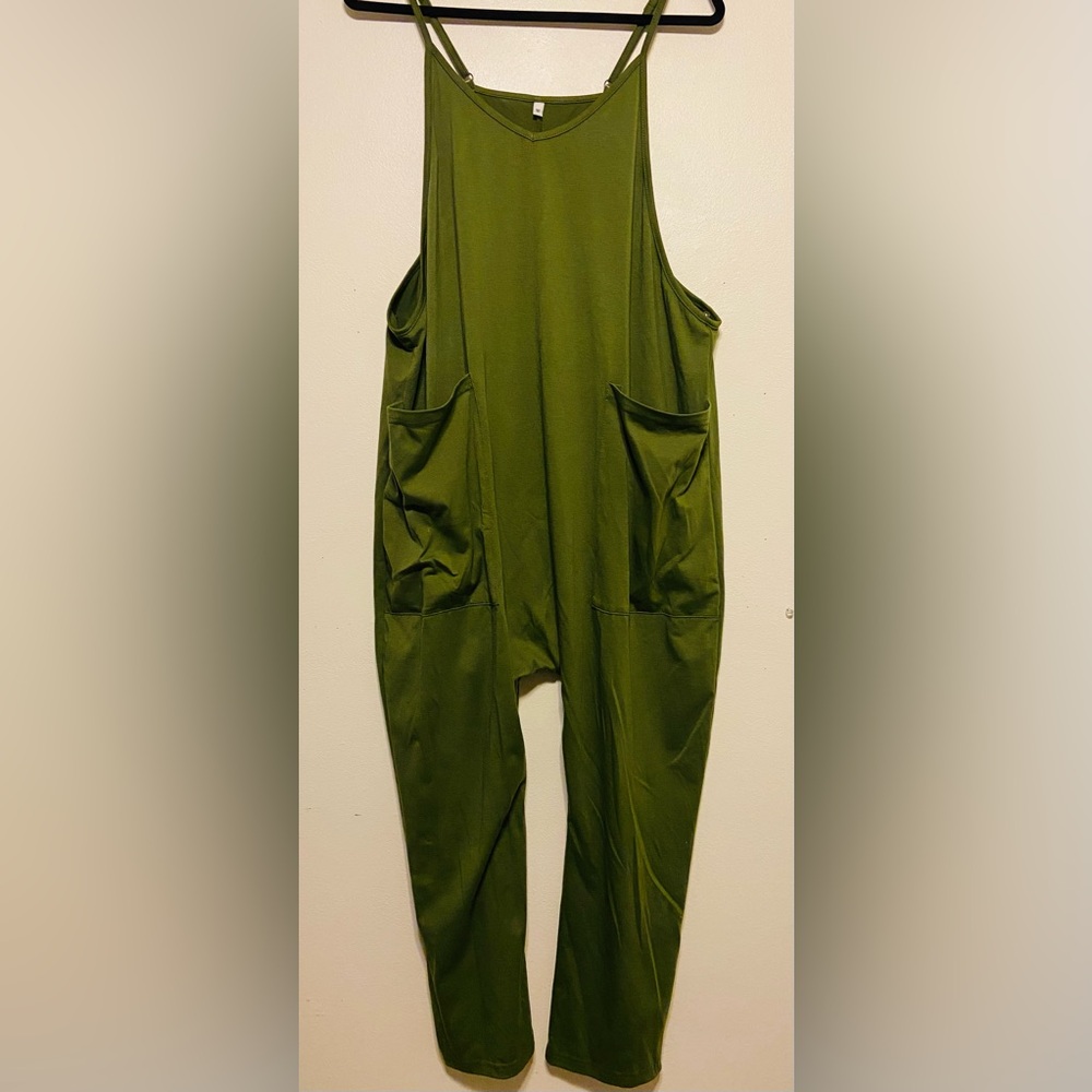 Comfy Green Jumpsuit with Pockets